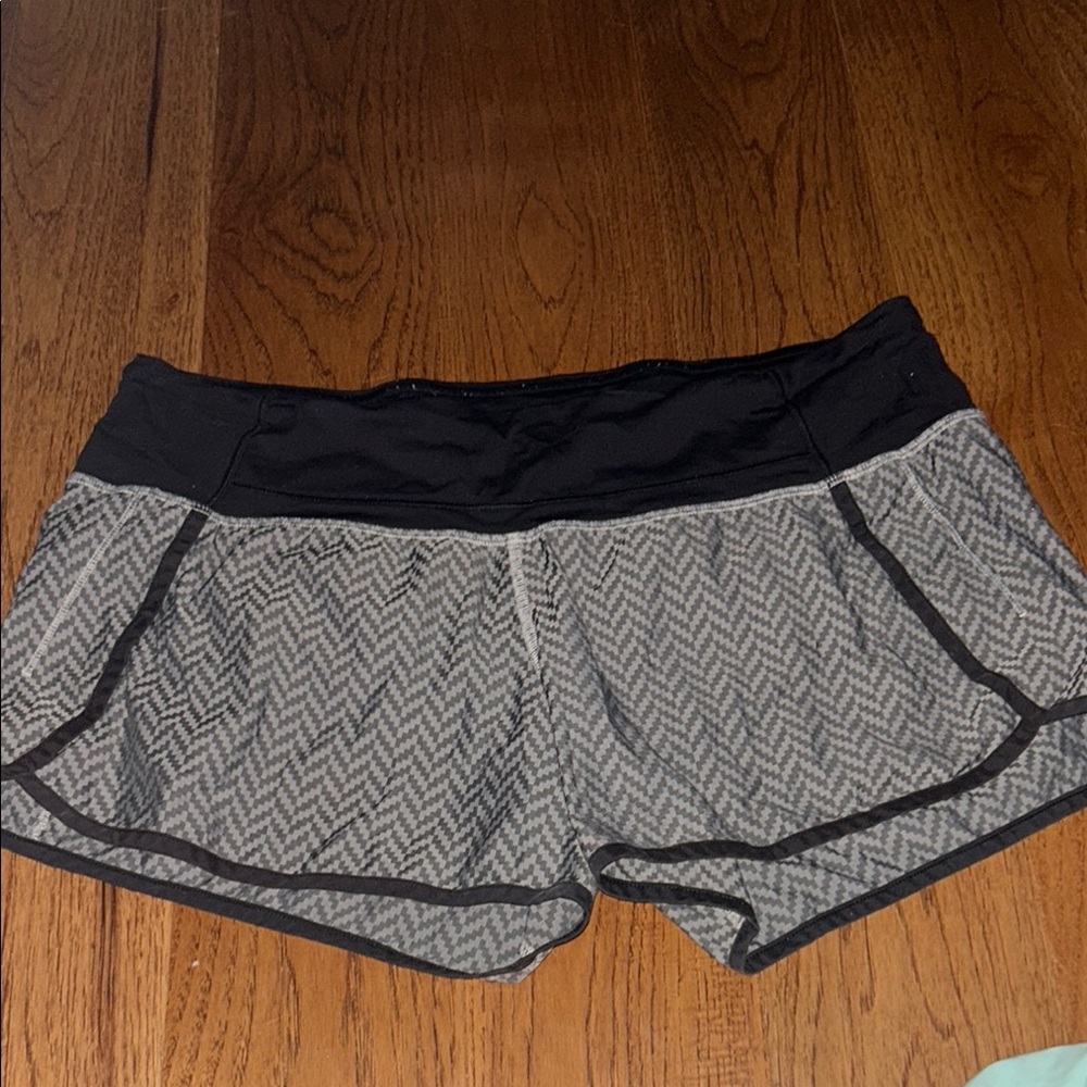Lululemon Athletica Black and Gray Athletic Shorts Breathable Design